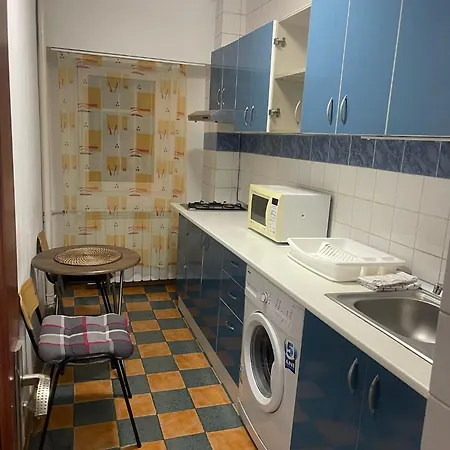 Апартаменты Cozy Studio Vitan