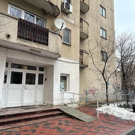 Cozy Studio Vitan Апартаменты